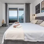 Ruby Rose Zadarvillas Ražanac