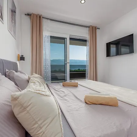 Ruby Rose Zadarvillas Villa