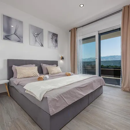 Ruby Rose Zadarvillas * Ražanac