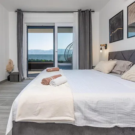 Ruby Rose Zadarvillas Ražanac