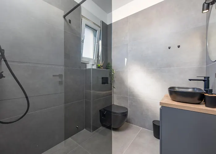 Ruby Rose Zadarvillas Villa